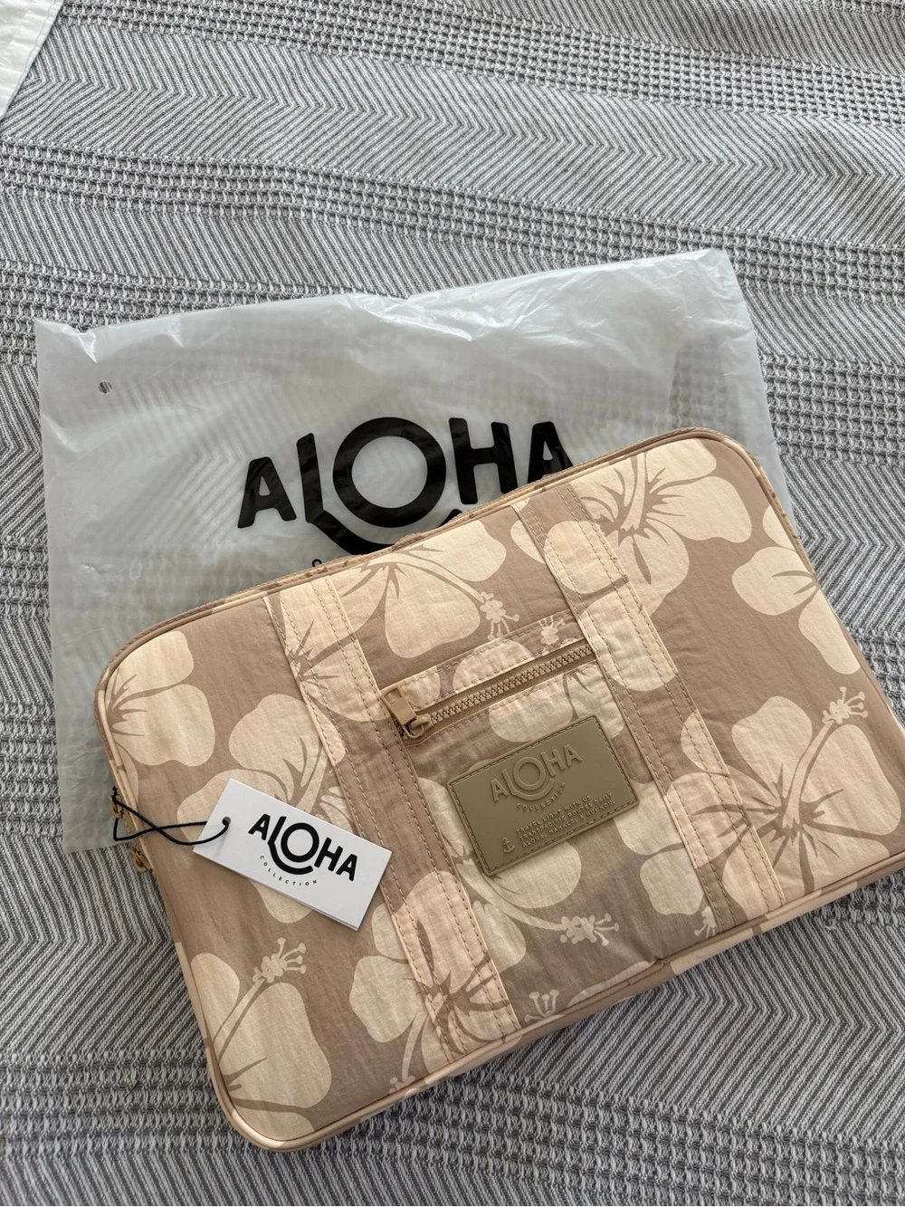 Aloha Collection Padded Laptop